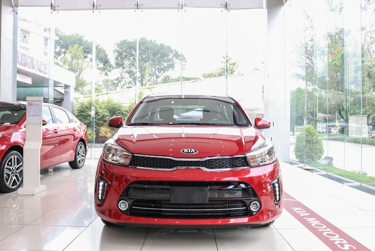 KIA Soluto AT Luxury